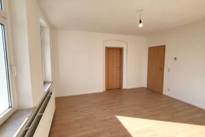 *Lichtdurchflutete 3-Zimmerwohnung + große Küche + Wannenbad + Einbauküche als Option! – Alt Fermersleben 77, 39122 Fermersleben, Magdeburg – Vorschaubild 10