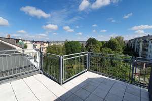 3Zi-Maisonette-Wohnung mit Dachterrasse + Balkon. Traumküche. Jugendstilhaus mit Aufzug – Orthstraße 6, 9131 Hilbersdorf, Chemnitz – Vorschaubild 1