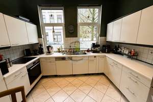 „Stadtnah wohnen mit Charakter: Modernisiertes Einfamilienhaus mit Terrasse“ – Die vollständige Adresse der Immobilie erhältst du vom Anbieter., 27576 Lehe, Bremerhaven – Vorschaubild 2