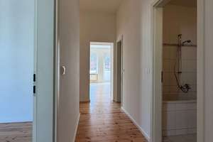 Bezugsfreie, große 3-Zimmer-Altbauwohnung mit Wohnküche, 2 Balkonen & Fahrstuhl – ideal für Familien – Berliner Allee 253, 13088 Weißensee, Berlin – Vorschaubild 18