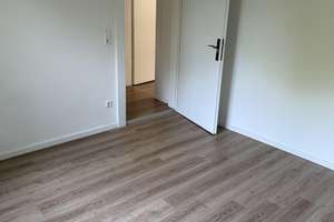 Ruhig & lichtdurchflutet - Altbau-Wohnung im Hinterhof – Paulusstr. 22/1, 70197 Vogelsang, Stuttgart – Vorschaubild 8