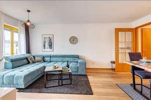 Möbliert: Barrierefreie Wohnung direkt an den Riem Arcaden – Die vollständige Adresse der Immobilie erhältst du vom Anbieter., 81829 Messestadt Riem, München – Vorschaubild 2