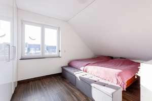 Gepflegte 3 Zimmerwohnung mit Dachterrasse, Einbauküche und Tiefgaragenstellplatz – Schweriner Straße 5, 46145 Alsfeld, Oberhausen – Vorschaubild 6