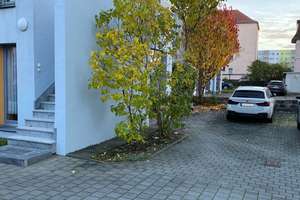 Schöne Aussichten für Eigennutzer! 3 Zimmer-Maisonette mit großer Dachterrasse und Pkw-Stellplatz! – Die vollständige Adresse der Immobilie erhältst du vom Anbieter., 1157 Cotta (Stadtteil), Dresden – Vorschaubild 3