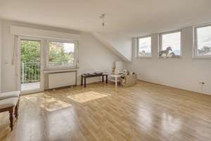 Elsdorf gepflegtes 2-Familienhaus mit 2 Garagen in ruhiger Wohnlage – Die vollständige Adresse der Immobilie erhältst du vom Anbieter., 50189 Elsdorf – Vorschaubild 10