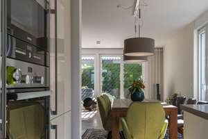 Exklusive moderne Doppelhaushälfte in Bad Homburg v.d. Höhe – Die vollständige Adresse der Immobilie erhältst du vom Anbieter., 61352 Bad Homburg vor der Höhe – Vorschaubild 6