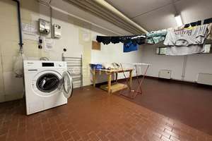 Charmante 1-Zimmer-Eigentumswohnung mit Loggia im gepflegten Mehrparteienhaus – Die vollständige Adresse der Immobilie erhältst du vom Anbieter., 66130 Schafbrücke, Saarbrücken – Vorschaubild 11