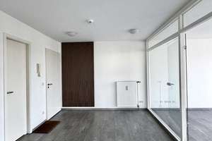 104 m², zwei Balkone, Panoramablick und TG-Stellplatz: Wohnqualität, die man selten findet – Die vollständige Adresse der Immobilie erhältst du vom Anbieter., 13403 Reinickendorf (Ortsteil), Berlin – Vorschaubild 4