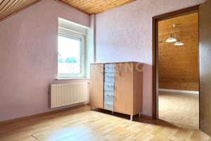 SOLIDES BACKSTEINHAUS MIT VIELEN SCHLAFZIMMERN - SIEGEN BIRLENBACH – Die vollständige Adresse der Immobilie erhältst du vom Anbieter., 57078 Birlenbach, Siegen – Vorschaubild 15