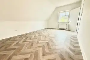 Modernisiertes 7-Zimmer-Haus in Rommerskirchen mit Garten und Garage – Neuss (Rhein-Kreis) – Vorschaubild 12