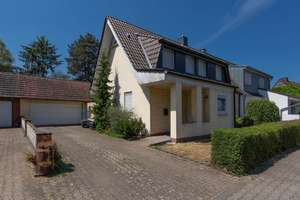 Familienfreundliche Doppelhaushälfte in GE-Sutum – Die vollständige Adresse der Immobilie erhältst du vom Anbieter., 45897 Beckhausen, Gelsenkirchen – Vorschaubild 2