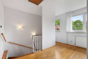 WARTELISTE! Reihenhaus mit grünem, liebevoll angelegtem Westgarten und viel Platz zum Wohlfühlen – Die vollständige Adresse der Immobilie erhältst du vom Anbieter., 22145 Rahlstedt, Hamburg – Vorschaubild 10
