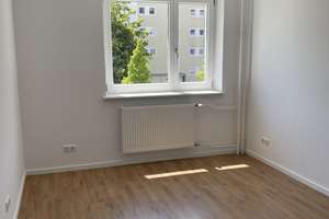 Charmante 2 Zimmer Wohnung in Audi-Nähe – Leharstraße 2, 85057 Nordwest, Ingolstadt – Vorschaubild 4
