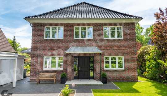 Bild von Villa im Stil der Hamburger Kaffeemühle mit Endenergiebedarf A+