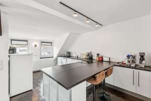 Stilvoll & hochwertig - Maisonette im historischen Standesamt mit Dachterrasse & Einliegerwohnung! – Die vollständige Adresse der Immobilie erhältst du vom Anbieter., 40472 Rath, Düsseldorf – Vorschaubild 5