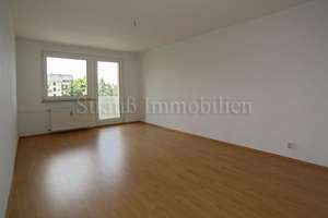 Balkon...Laminat...Bad mit Fenster... – Lortzingstraße 17, 9119 Kapellenberg, Chemnitz – Vorschaubild 2