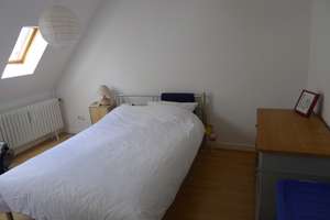 Ruhige, gemütliche 2-Zi. -DG-Wohnung mit EBK , D.-Derendorf Nähe HSD,  von privat – Sommersstraße -, 40476 Derendorf, Düsseldorf – Vorschaubild 4