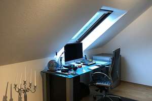 Lichtdurchflutete 2-Zimmer-DG-Wohnung mit Sonnenbalkon am Rhein – Die vollständige Adresse der Immobilie erhältst du vom Anbieter., 53179 Rüngsdorf, Bonn – Vorschaubild 2