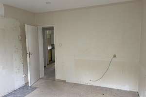 Handwerker gesucht für 3-Zimmerwohnung in Erbenheim – Am Hochfeld 32, 65205 Erbenheim, Wiesbaden – Vorschaubild 4