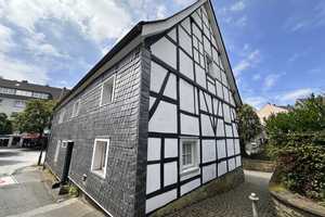 Option Einfamilienhaus - NEU KERNSANIERT! Denkmalgeschütztes & historisches Stadthaus! – Odoakerstraße 1, 42389 Wuppertal – Vorschaubild 7