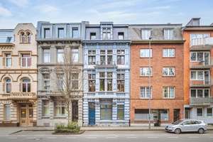 Altbaujuwel über 2 Ebenen mit schöner Terrasse und eigenem Garten am inneren Grabenring – Die vollständige Adresse der Immobilie erhältst du vom Anbieter., 52064 Marschiertor, Aachen – Vorschaubild 2