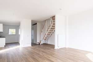 Modernes Reihenendhaus zum Wohlfühlen – stilvolles Zuhause mit Garten und hochwertiger Ausstattung – Santoker Straße 75, 15562 Rüdersdorf bei Berlin – Vorschaubild 5