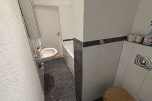3-Zimmer-Wohnung mit Loggia in Köln-Nippes von privat – Die vollständige Adresse der Immobilie erhältst du vom Anbieter., 50733 Nippes (Ortsteil), Köln – Vorschaubild 10