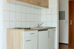 Gemütliche 1-Zimmer-Wohnung mit Terrasse und Gartennutzung in ruhiger Lage von Thannhausen – Johann-Radmiller-Straße 13, 86470 Thannhausen – Vorschaubild 4