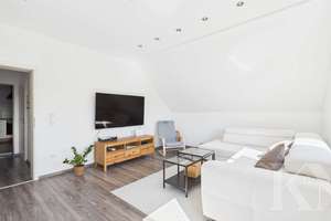Einziehen & wohlfühlen: Sanierte 4-Zimmer-Dachgeschosswohnung in Brebach – Die vollständige Adresse der Immobilie erhältst du vom Anbieter., 66130 Brebach-Fechingen, Saarbrücken – Vorschaubild 3