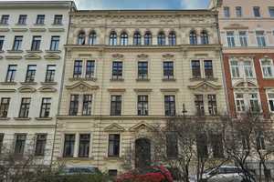 Zentrale 3-Zimmer Altbauwohnung mit Balkon & Gartenanteil – sofort bezugsfrei – Leipzig – Vorschaubild 1