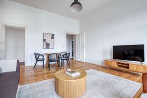 Beeindruckende 3-Zimmer Wohnung in Friedrichshain - voll möbliert – 10249 Friedrichshain, Berlin – Vorschaubild 4