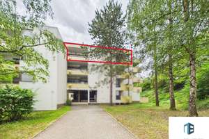 Großzügige 3-Zimmer-Wohnung mit zwei Loggien, Carport, Keller und viel Potenzial in Mainz-Hechtsheim