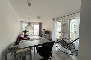 Stilvolle Wohnung mit großzügigem, sonnigen Balkon in der Mittleren Bleiche – Die vollständige Adresse der Immobilie erhältst du vom Anbieter., 55116 Altstadt, Mainz – Vorschaubild 4