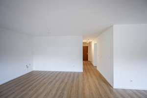 Zwei Immobilien zu einem Preis - Reihenendhaus mit angebautem Dreifamilienhaus! – Die vollständige Adresse der Immobilie erhältst du vom Anbieter., 79541 Lörrach – Vorschaubild 6