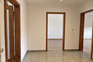 Stilvolle und Modernisierte 3-Zimmer-Wohnung mit EBK in Ludwigshafen am Rhein – Moltkestraße 2, 67059 Ludwigshafen am Rhein – Vorschaubild 3