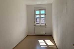 Große 3 Zimmer Wohnung mit geräumiger Küche in St. Johannis – Julienstr. 1, 90419 Nürnberg – Vorschaubild 2