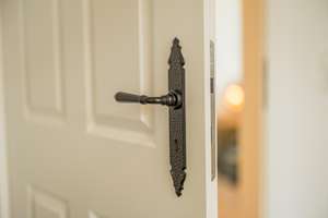 *Wow! 4-Zimmer Altbau im Leipziger Waldstraßenviertel | Provisionsfrei | Erstbezug* – Die vollständige Adresse der Immobilie erhältst du vom Anbieter., 4109 Zentrum-Nordwest, Leipzig – Vorschaubild 18