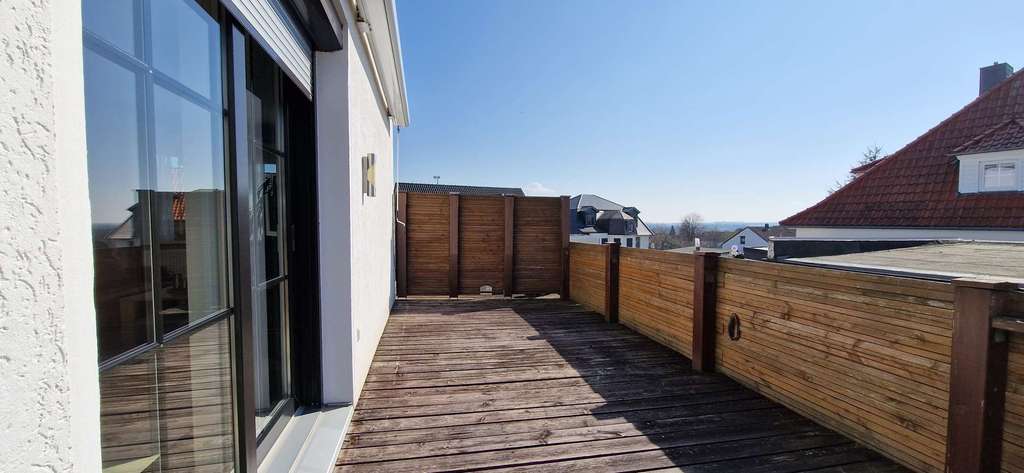 Immobilie in Schöningen - Nicht von der Stange: Ihr eigenes kleines Reich mit Garten & Sonne auf zwei Balkonen - Bild 2