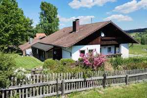 Charmantes Zweifamilienhaus in ruhiger Ortsrandlage von Viechtach – Regen (Kreis) – Vorschaubild 2