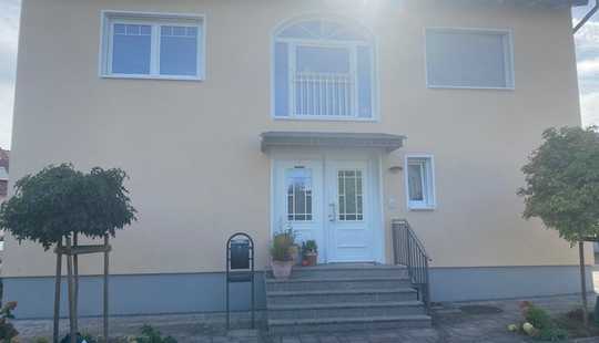 Bild von Einfamilienhaus mit Einliegerwohnung in Bestlage - rundum erneuert und bezugsfertig