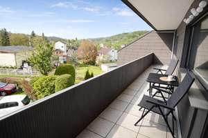 Gepflegte Eigentumswohnung mit großem Balkon und PKW- Stellplatz in Hagen- Dahl