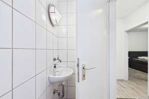 4-Zimmer-Wohnung mit Balkon in ruhigem, gepflegten Mehrfamilienhaus zu verkaufen... – Die vollständige Adresse der Immobilie erhältst du vom Anbieter., 27568 Lehe, Bremerhaven – Vorschaubild 12
