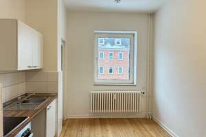 2-Zimmerwohnung mit Balkon und geräumiger Küche ab sofort zu vermieten – Verdieckstraße 66, 24149 Neumühlen-Dietrichsdorf, Kiel – Vorschaubild 3