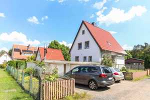 Ihre Chance: Freistehendes Einfamilienhaus mit kleinem Garten in Bielefeld-Ummeln – Bielefeld – Vorschaubild 1