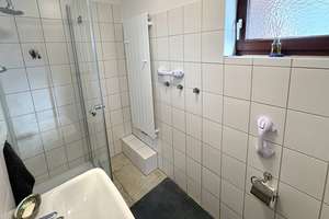 Charmanter Bungalow mit sonnigem Grundstück – Die vollständige Adresse der Immobilie erhältst du vom Anbieter., 21147 Neugraben-Fischbek, Hamburg – Vorschaubild 4