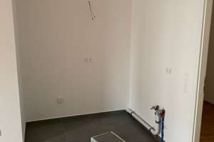 Charmante 2,5-Zimmer-Wohnung mit Balkon in Mainz (TG-Stellplatz & Einbauküche enthalten!!) – Brabarossaring 6e, 55118 Neustadt, Mainz – Vorschaubild 6