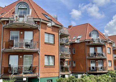 Frisch renoviert! 2-Zimmer, EIGENLAND, Schwimmbad u. Sauna