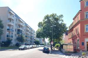 Tolkewitz: Helle kleine 3-R -Whg  Wanne + Balkon!