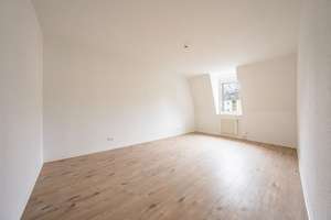 Attraktive Familienwohnung in ruhigem Mehrfamilienhaus – Die vollständige Adresse der Immobilie erhältst du vom Anbieter., 44388 Lütgendortmund (Ortsteil), Dortmund – Vorschaubild 2