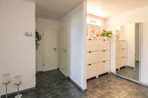 Stilvolle Maisonette mit Platz, Komfort und zwei Stellplätzen – Die vollständige Adresse der Immobilie erhältst du vom Anbieter., 42551 Velbert-Mitte, Velbert – Vorschaubild 7